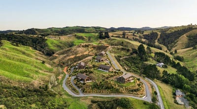 /international/nz/glen-massey-waikato-380066081435/