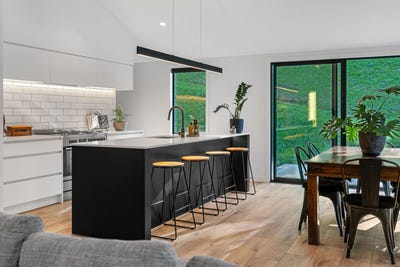 /international/nz/61-hauraki-road-leigh-rodney-380066103986/