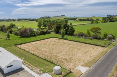 /international/nz/41-svenson-road-waipukurau-and-surrounds-central-hawkes-bay-380066094573/
