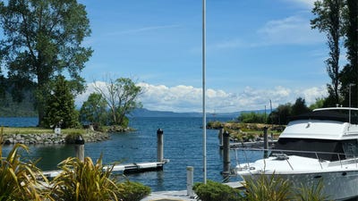 /international/nz/kinloch-taupo-380066148774/