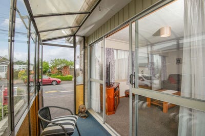 /international/nz/south-dunedin-dunedin-city-380066118024/