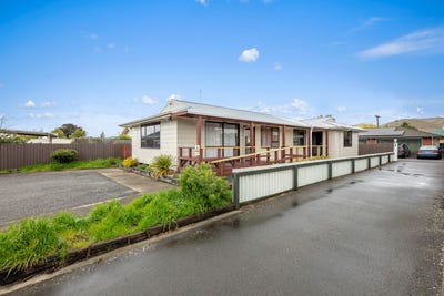 /international/nz/redwoodtown-marlborough-380066149044/