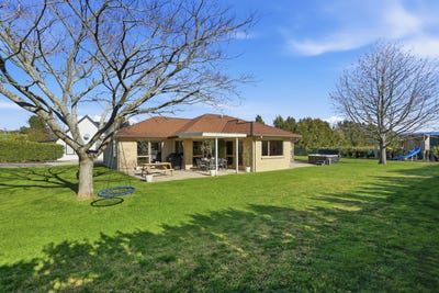 /international/nz/75-prole-road-omokoroa-western-bay-of-plenty-380066177271/