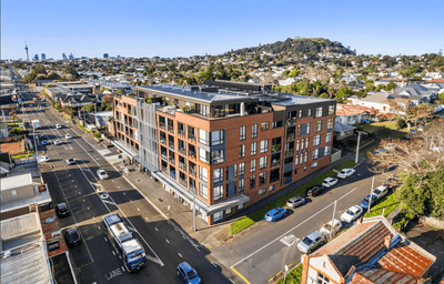 /international/nz/428-dominion-road-mount-eden-auckland-city-380066104892/