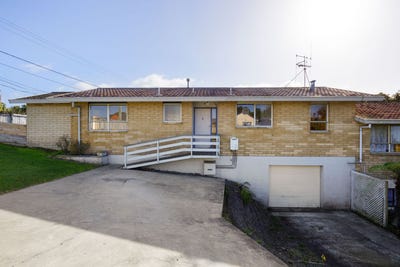 /international/nz/newcastle-road-dinsdale-waikato-380066090970/