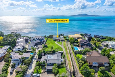 /international/nz/247-beach-road-campbells-bay-north-shore-city-380066095619/