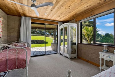 /international/nz/16-pennyroyal-place-kamo-whangarei-380066184836/