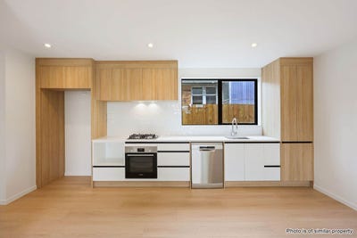 /international/nz/24-leonard-road-mount-wellington-auckland-city-380066080749/