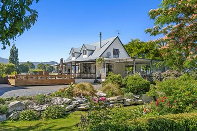 /international/nz/136-one-spec-road-takaka-tasman-380066102662/