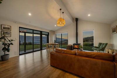 /international/nz/147-pigeon-rock-road-cromwell-central-otago-lakes-district-380066098603/