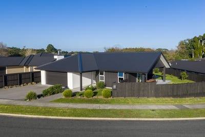 /international/nz/31-aratapu-street-waitara-new-plymouth-380066091388/