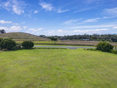 /international/nz/58-karanui-road-kamo-whangarei-380066076533/