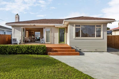/international/nz/10-portal-crescent-beerescourt-hamilton-city-380066093748/