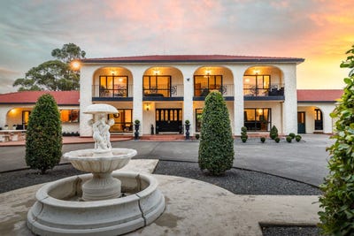 /international/nz/64-parkhill-road-haumoana-hastings-380066083098/