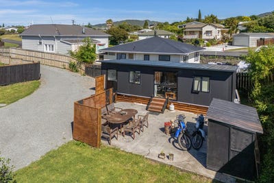 /international/nz/waihi-hauraki-380066109037/
