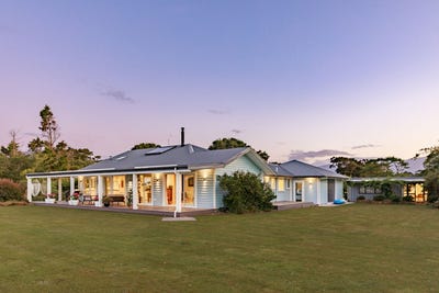 /international/nz/134-snodgrass-road-westport-buller-380066091392/