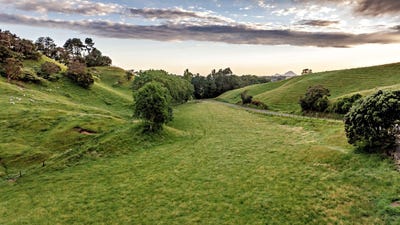 /international/nz/70b-and-c-withy-road-manawahe-whakatane-380066086537/