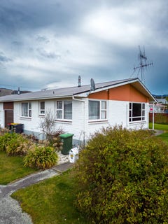 /international/nz/14-opie-street-waimate-canterbury-380066093185/
