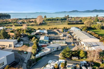 /international/nz/9-warren-place-mapua-tasman-380066110690/