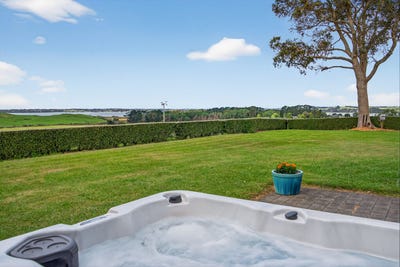 /international/nz/722-awhitu-road-waiuku-franklin-380066109144/