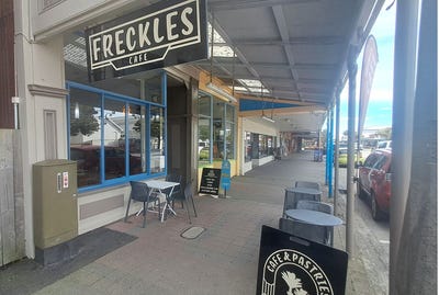 /international/nz/palmertson-street-westport-buller-380066150051/