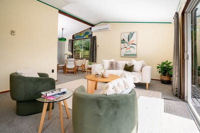 /international/nz/160-cecil-road-wilton-wellington-city-380066091037/