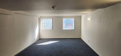 /international/nz/5-tory-street-te-aro-wellington-city-380066128906/