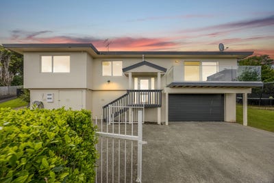 /international/nz/22-whangaparaoa-road-red-beach-rodney-380066122092/