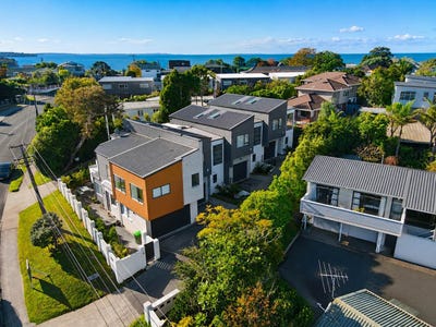 /international/nz/campbells-bay-north-shore-city-380066079821/