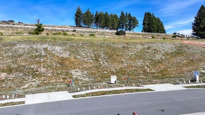 /international/nz/lake-tekapo-mackenzie-380066086976/