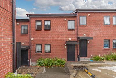 /international/nz/15-sunhill-road-sunnyvale-waitakere-city-380066122714/