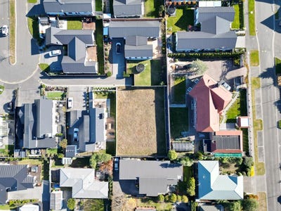 /international/nz/nederland-avenue-burwood-christchurch-city-380066124280/