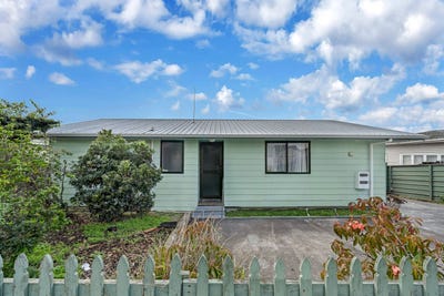 /international/nz/32-clendon-avenue-papatoetoe-manukau-city-380066119877/