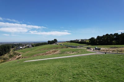 /international/nz/kennedys-bush-christchurch-city-380066121603/