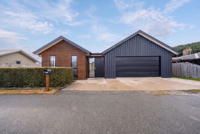 /international/nz/9-risinghurst-terrace-lower-shotover-queenstown-380066182163/