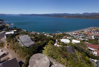 /international/nz/seatoun-wellington-city-380066105874/