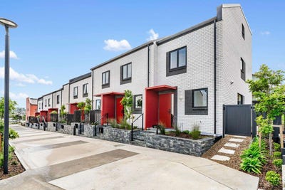 /international/nz/6-tupuke-lane-mount-roskill-auckland-city-380066179627/
