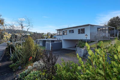 /international/nz/ewing-road-riverside-whangarei-380066079107/
