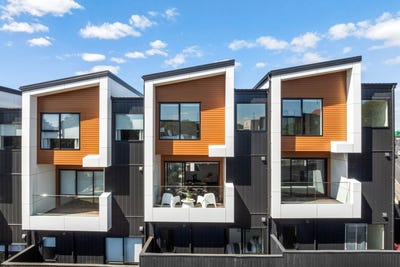 /international/nz/seccombes-road-epsom-auckland-380066076885/