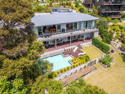 /international/nz/69-school-road-paihia-far-north-380066115825/