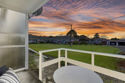 /international/nz/trentham-upper-hutt-city-380066094011/