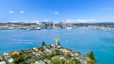 /international/nz/89-stanley-point-road-stanley-point-north-shore-city-380066121981/