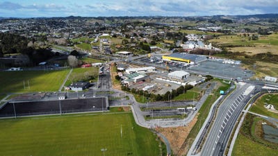 /international/nz/13-kapowai-way-warkworth-rodney-380066181004/