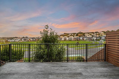 /international/nz/97-bonair-crescent-millwater-rodney-380066179821/