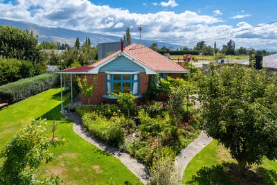 /international/nz/3-mold-street-middlemarch-dunedin-city-380066093806/
