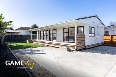 /international/nz/95-gloria-avenue-te-atatu-peninsula-waitakere-city-380066182317/