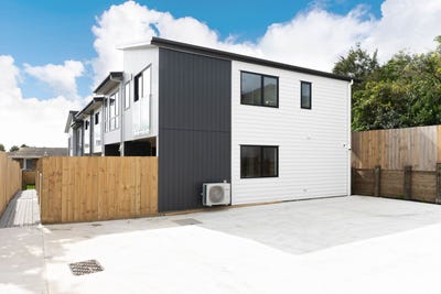 /international/nz/glen-eden-waitakere-city-380066076541/