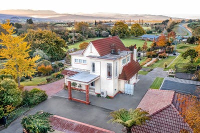 /international/nz/23-school-road-lower-moutere-tasman-380066105058/