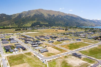 /international/nz/lake-hawea-wanaka-380066105861/