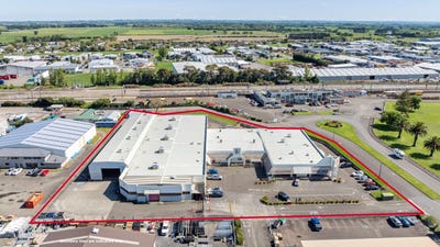 /international/nz/9-matthews-avenue-takaro-palmerston-north-city-380066155889/